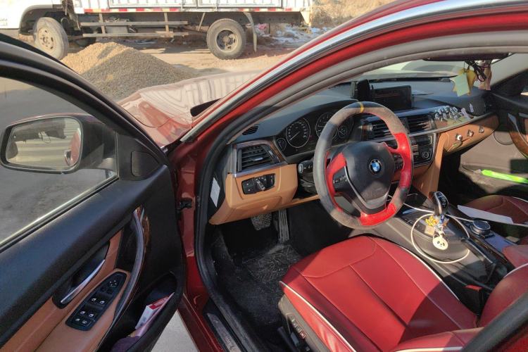 Used BMW 3 Series 2015 320Li Luxury Design Package Driver Seat