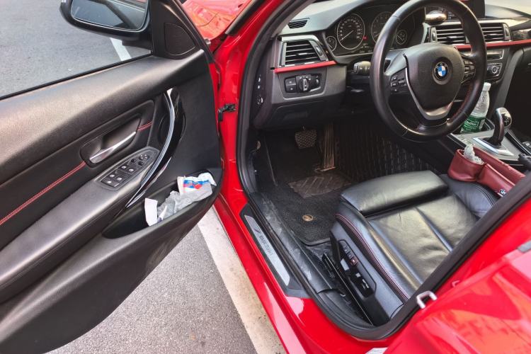 Used BMW 3 Series 2015 320i Sport Design Package Driver Seat