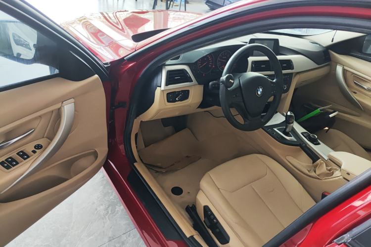 Used BMW 3 Series 2015 316Li Fashion Model Driver Seat