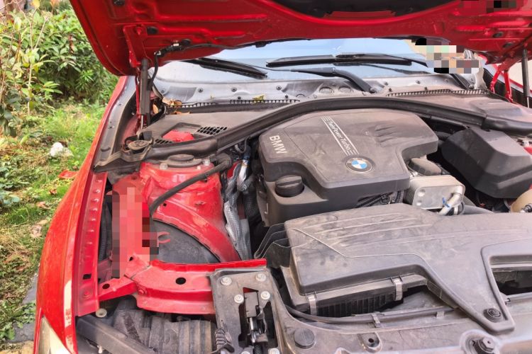 Used BMW 3 Series 2015 320i Sport Design Package Engine Bay Right