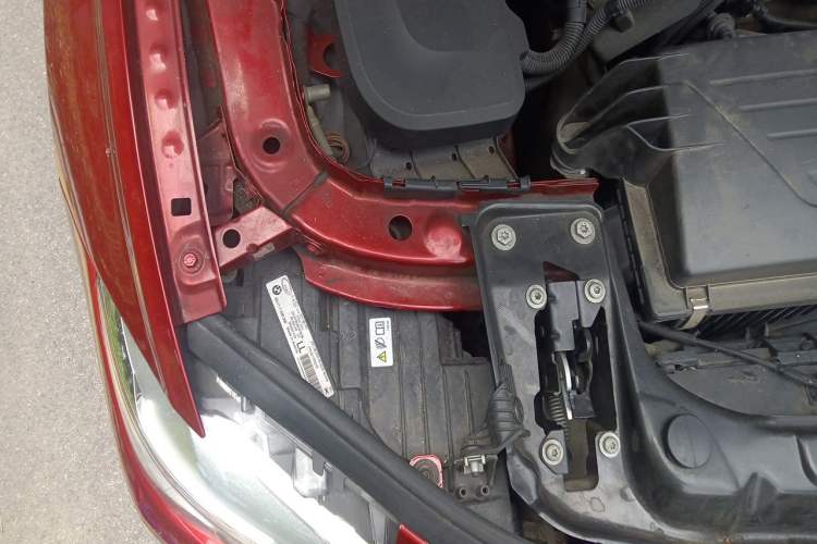 Used BMW 3 Series 2015 316Li Fashion Model Engine Bay Right