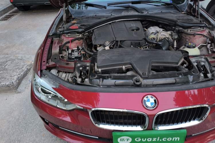 Used BMW 3 Series 2015 316Li Fashion Model Engine Bay Right