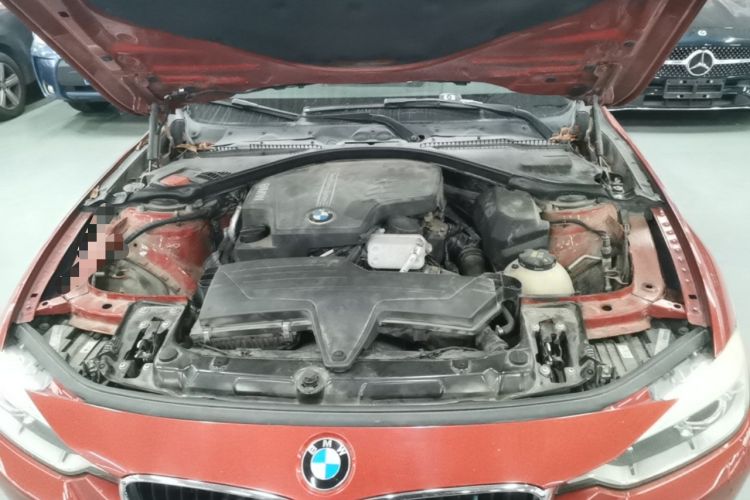 Used BMW 3 Series 2015 320i Luxury Line Stylish Edition Engine Bay