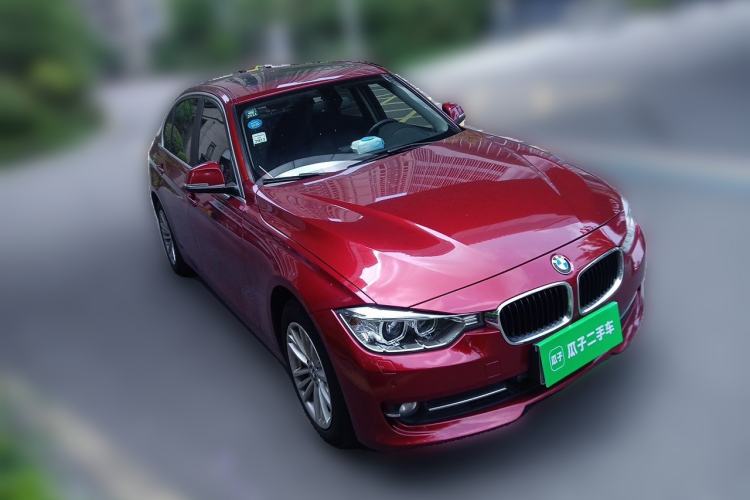 Used BMW 3 Series 2015 316Li Fashion Model Front Right 45 Deg