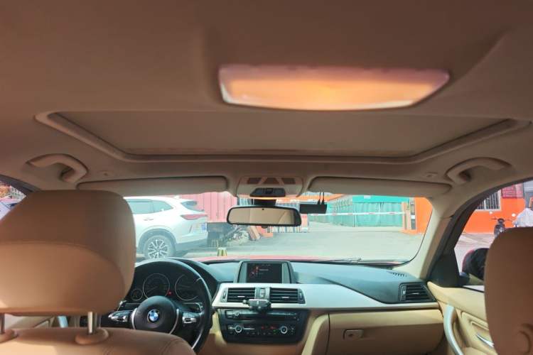 Used BMW 3 Series 2015 320i Luxury Line Stylish Edition Headliner