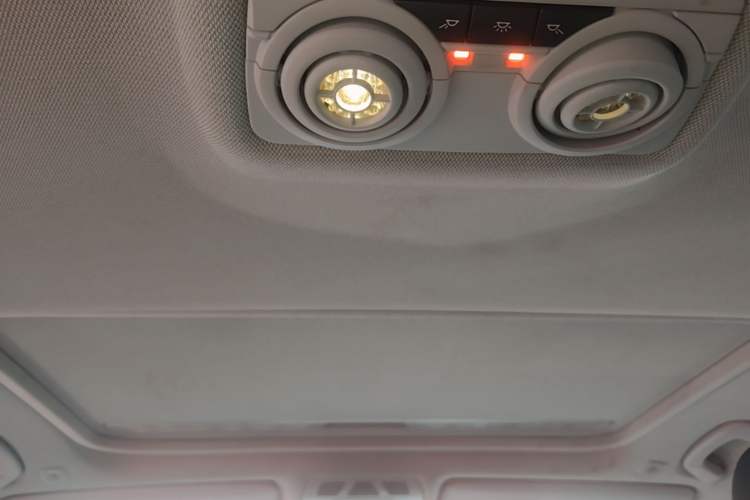 Used BMW 3 Series 2015 320Li Luxury Edition Fashion Model Headliner