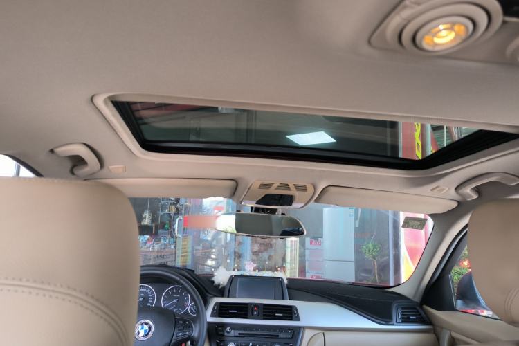 Used BMW 3 Series 2015 316Li Fashion Model Headliner