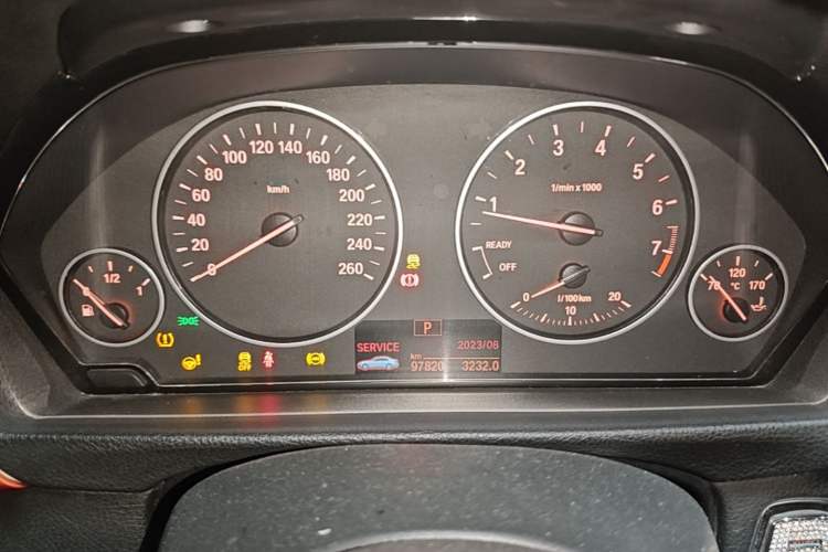 Used BMW 3 Series 2015 320Li Luxury Edition Fashion Model Instrument Cluster