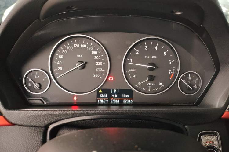 Used BMW 3 Series 2015 320Li Luxury Edition Fashion Model Instrument Cluster