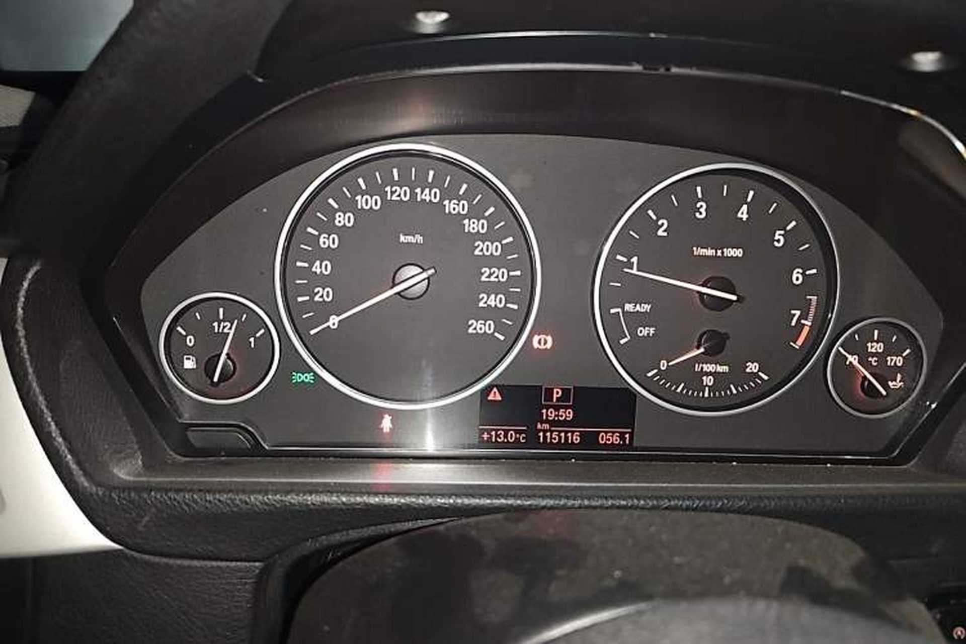 Used BMW 3 Series 2015 316Li Fashion Model Instrument Cluster