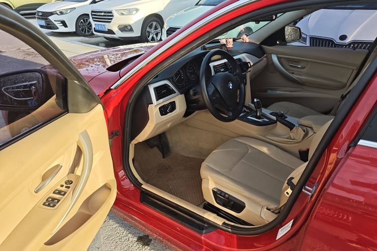 Used BMW 3 Series 2015 320Li Luxury Edition Fashion Model Interior 2