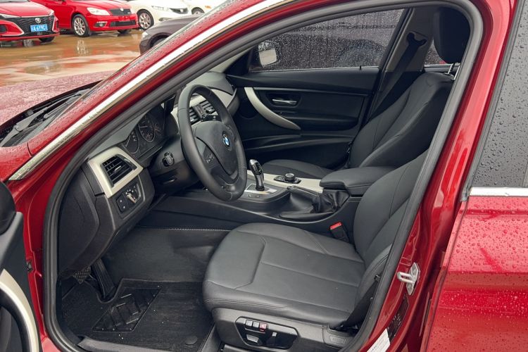 Used BMW 3 Series 2015 320Li Luxury Edition Fashion Model Interior 3