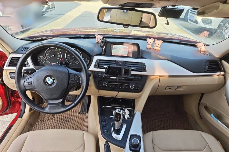 Used BMW 3 Series 2015 320Li Luxury Edition Fashion Model Interior 4