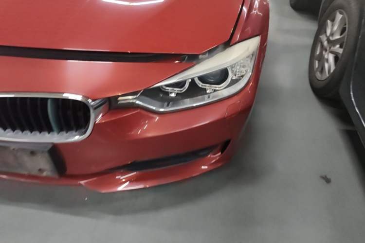 Used BMW 3 Series 2015 320i Luxury Line Stylish Edition Left Front Headlight