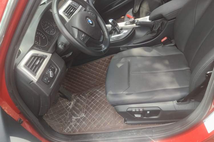 Used BMW 3 Series 2015 320Li Luxury Edition Fashion Model Left Front Seat