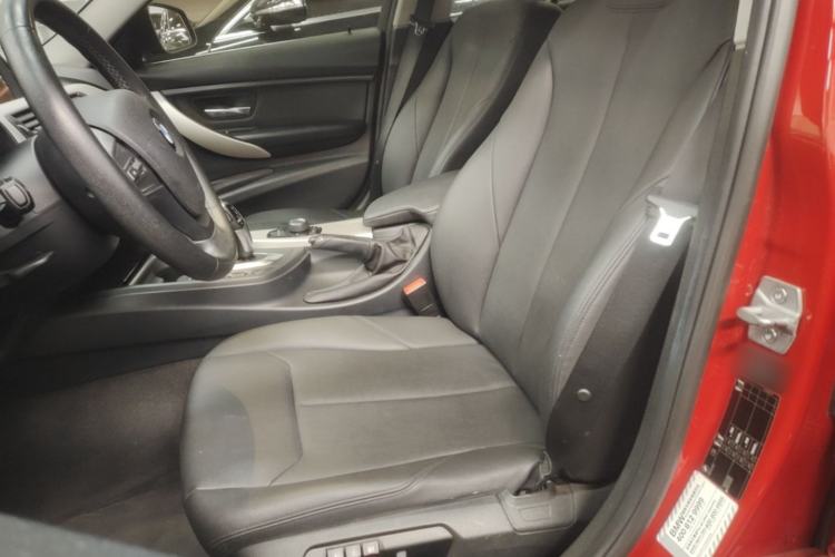 Used BMW 3 Series 2015 320Li Fashion Model Left Front Seat