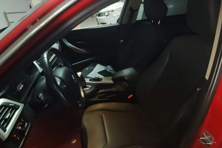 Used BMW 3 Series 2015 320Li Fashion Model Left Front Seat