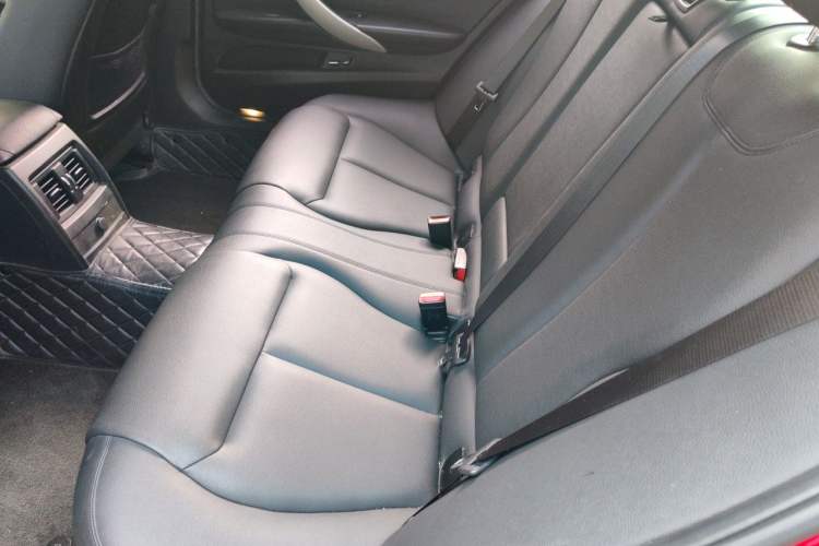Used BMW 3 Series 2015 320Li Luxury Edition Fashion Model Left Rear Seat