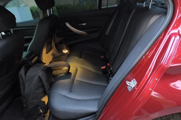 Used BMW 3 Series 2015 316Li Fashion Model Left Rear Seat