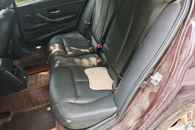 Used BMW 3 Series 2015 320Li Luxury Design Package Left Rear Seat