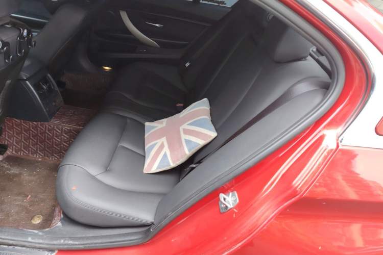 Used BMW 3 Series 2015 320Li Luxury Edition Fashion Model Left Rear Seat
