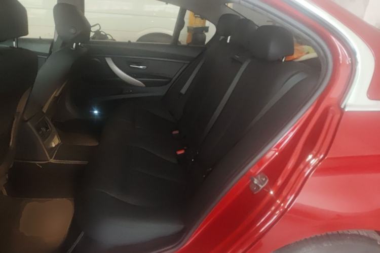 Used BMW 3 Series 2015 320Li Luxury Edition Fashion Model Left Rear Seat