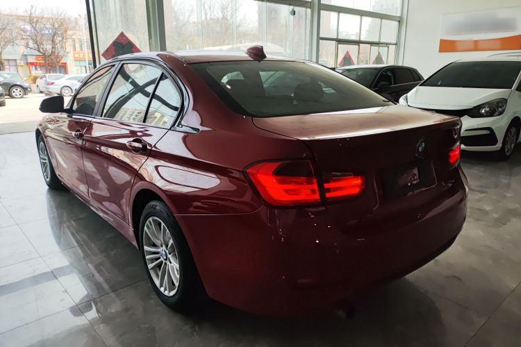 Used BMW 3 Series 2015 316Li Fashion Model Rear Left 45 Deg