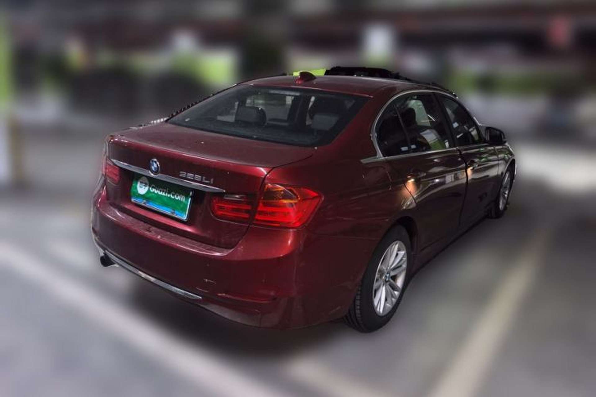 Used BMW 3 Series 2015 316Li Fashion Model Rear Right 45 Deg