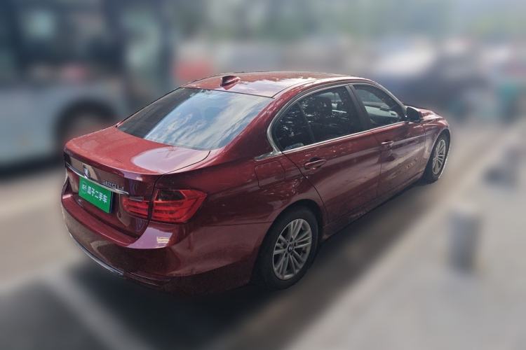 Used BMW 3 Series 2015 320Li Fashion Model Rear Right 45 Deg