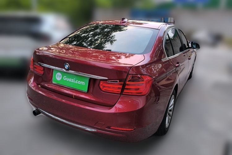 Used BMW 3 Series 2015 316Li Fashion Model Rear Right 45 Deg