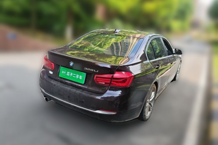 Used BMW 3 Series 2015 320Li Luxury Design Package Rear Right 45 Deg