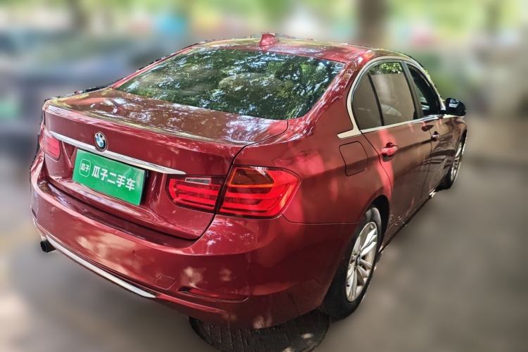 Used BMW 3 Series 2015 316Li Fashion Model Rear Right 45 Deg