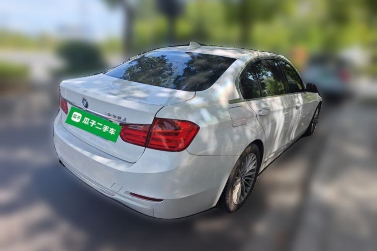 Used BMW 3 Series 2015 320Li Luxury Design Package Premium Edition Rear Right 45 Deg