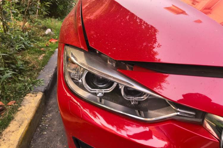 Used BMW 3 Series 2015 320i Sport Design Package Right Front Headlight