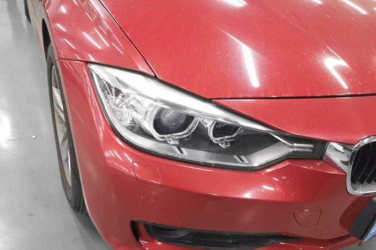 Used BMW 3 Series 2015 320i Luxury Line Stylish Edition Right Front Headlight