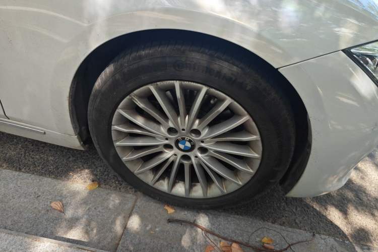 Used BMW 3 Series 2015 320Li Luxury Design Package Premium Edition Right Front Wheel Hub