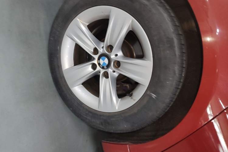 Used BMW 3 Series 2015 320i Luxury Line Stylish Edition Right Rear Wheel Hub
