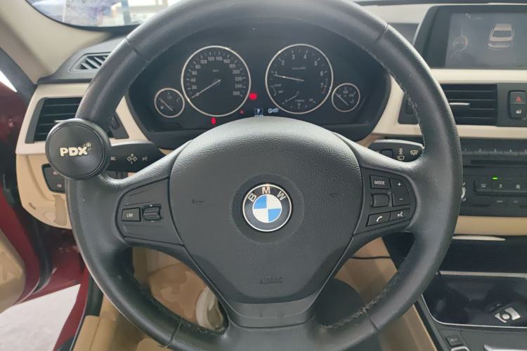 Used BMW 3 Series 2015 316Li Fashion Model Steering Wheel