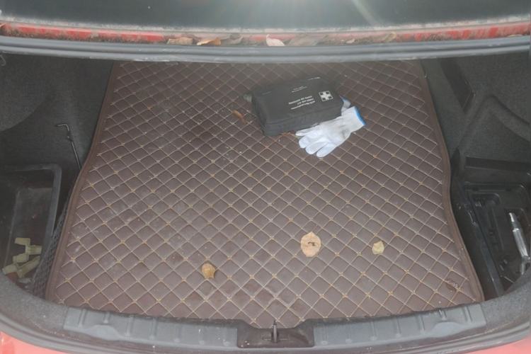 Used BMW 3 Series 2015 320Li Luxury Edition Fashion Model Trunk