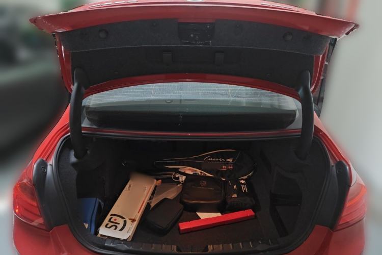 Used BMW 3 Series 2015 320i Fashion Model Trunk
