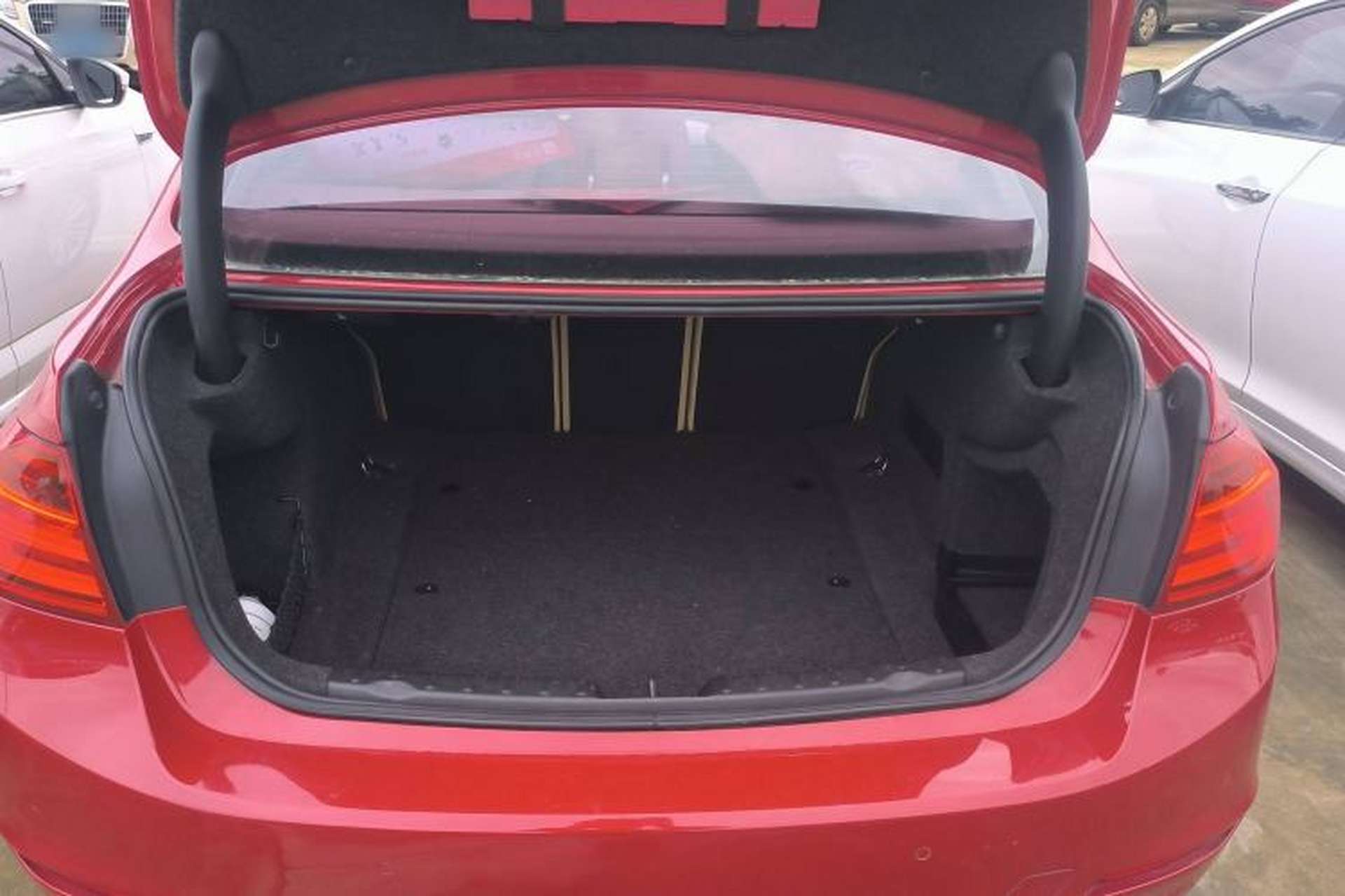 Used BMW 3 Series 2015 320Li Luxury Edition Fashion Model Trunk