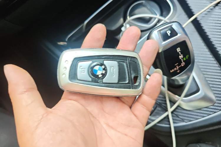 Used BMW 3 Series 2015 320Li Luxury Design Package Vehicle Key