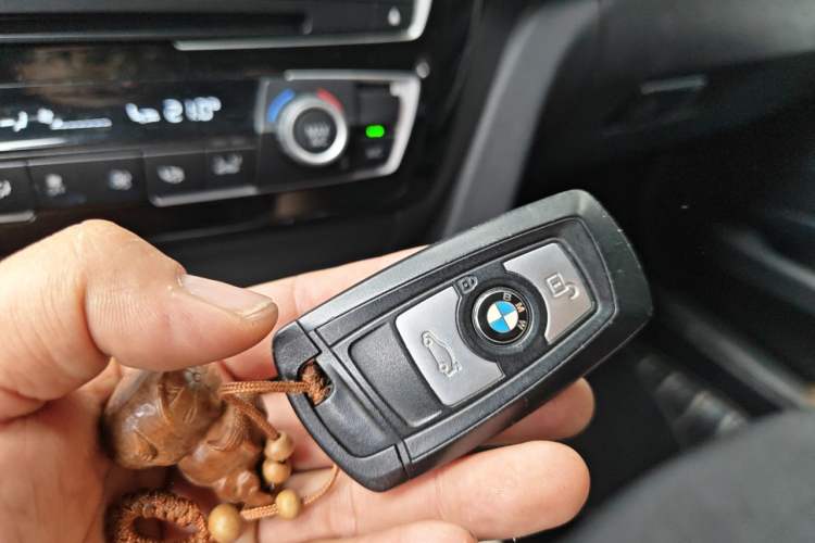 Used BMW 3 Series 2015 320Li Fashion Model Vehicle Key