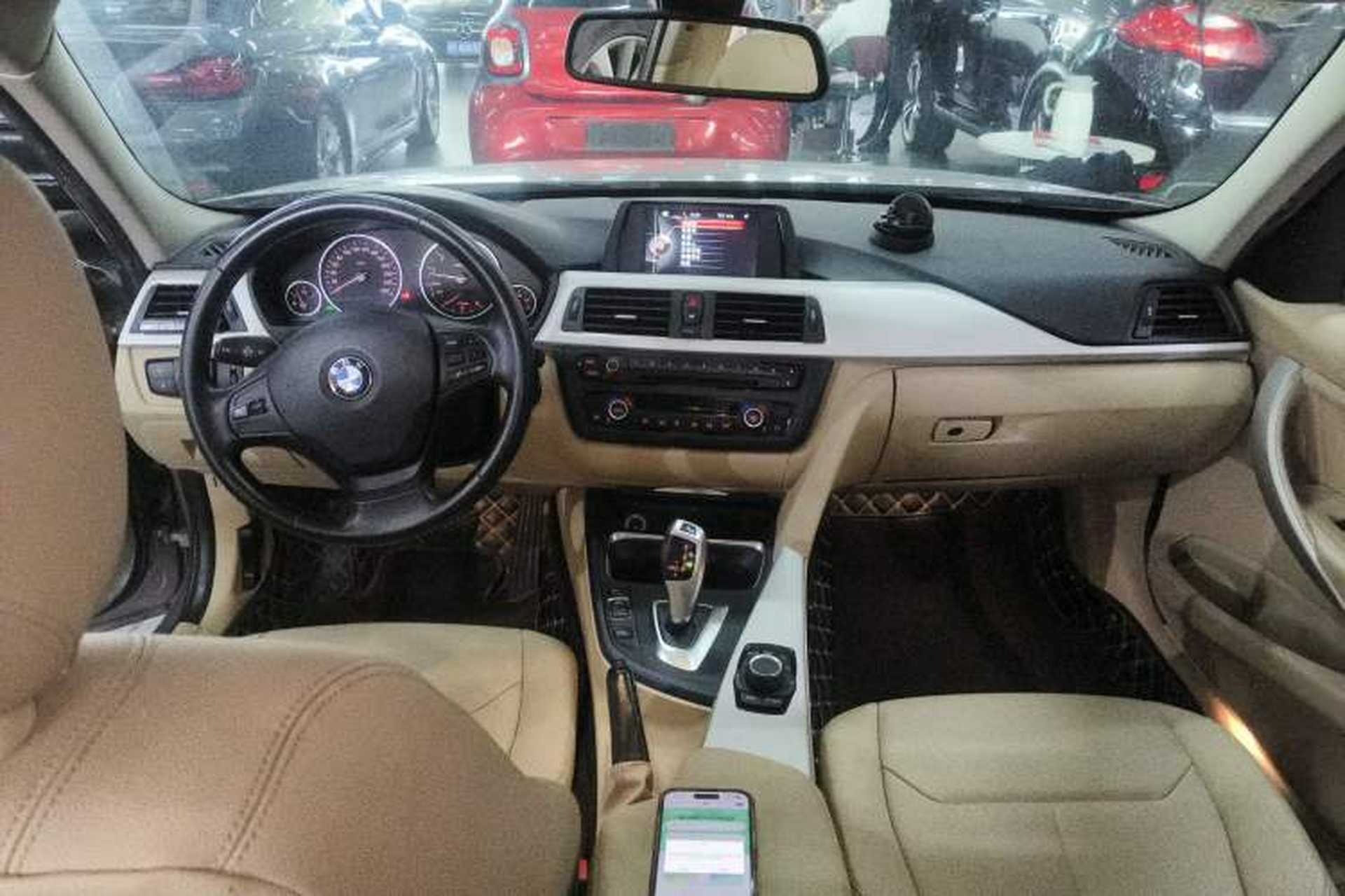 Used BMW 3 Series 2015 320Li Fashion Model Center Console