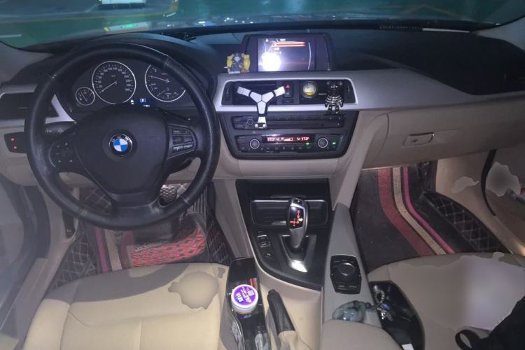Used BMW 3 Series 2015 320Li Luxury Edition Fashion Model Center Console