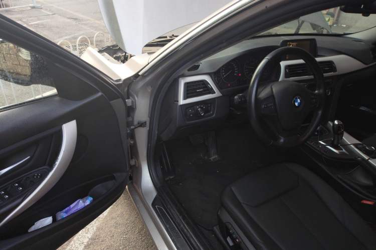 Used BMW 3 Series 2015 320Li Luxury Edition Fashion Model Driver Seat