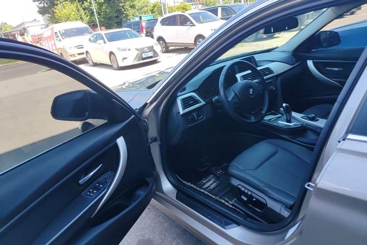 Used BMW 3 Series 2015 320Li Fashion Model Driver Seat