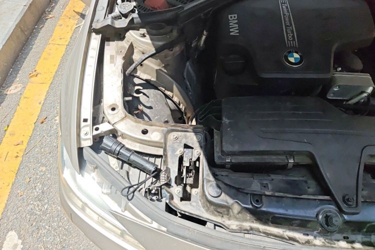Used BMW 3 Series 2015 320Li Fashion Model Engine Bay Right