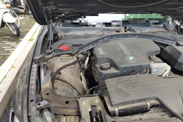Used BMW 3 Series 2015 320Li Fashion Model Engine Bay Right