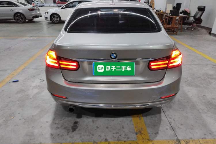 Used BMW 3 Series 2015 320Li Luxury Edition Fashion Model Exterior 4